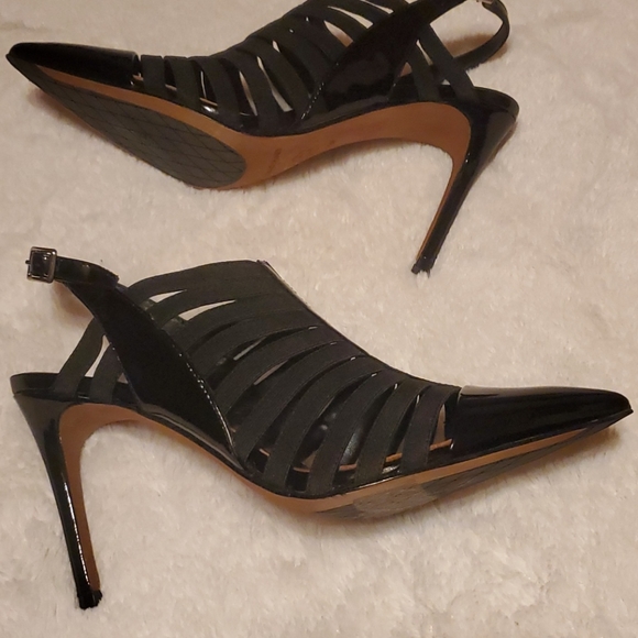 Donald J Pliner Black Cage ( Strappy ) Petro Heel - Picture 6 of 6